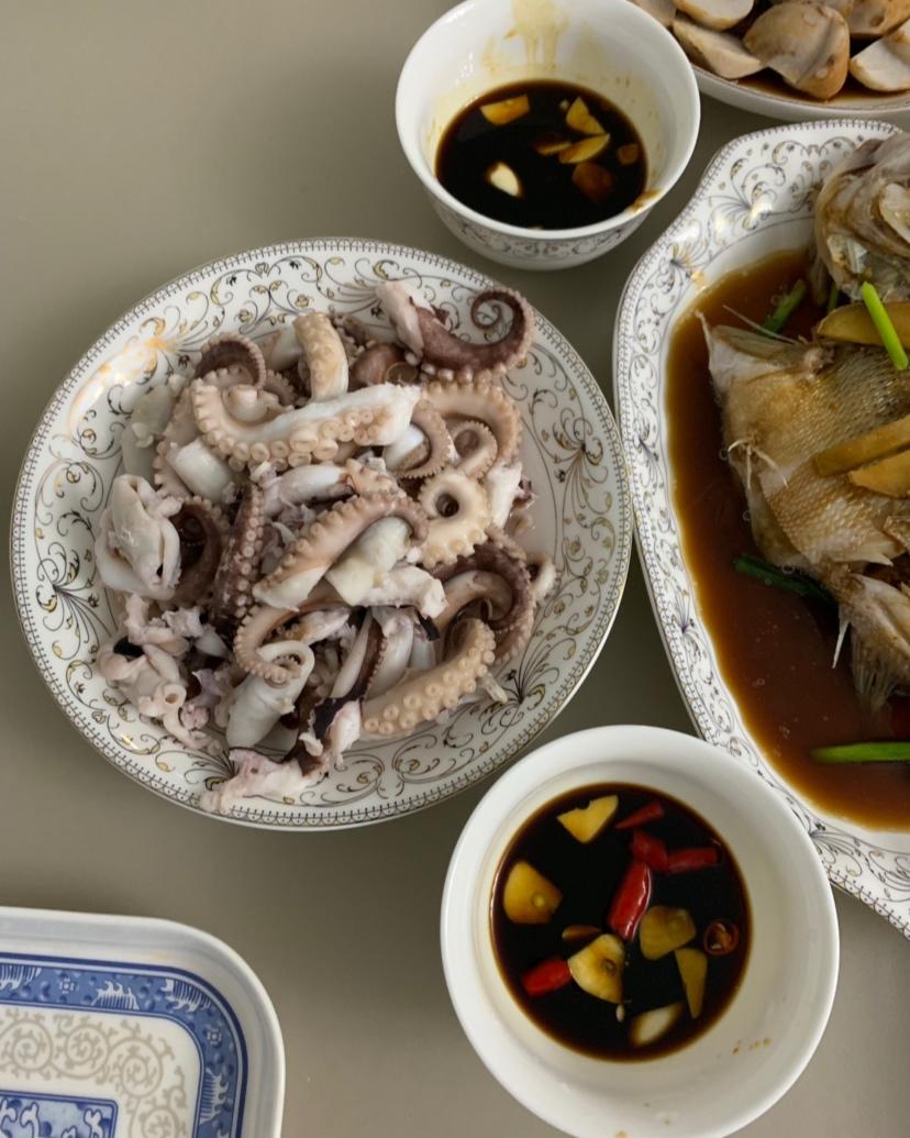 白灼八爪鱼
