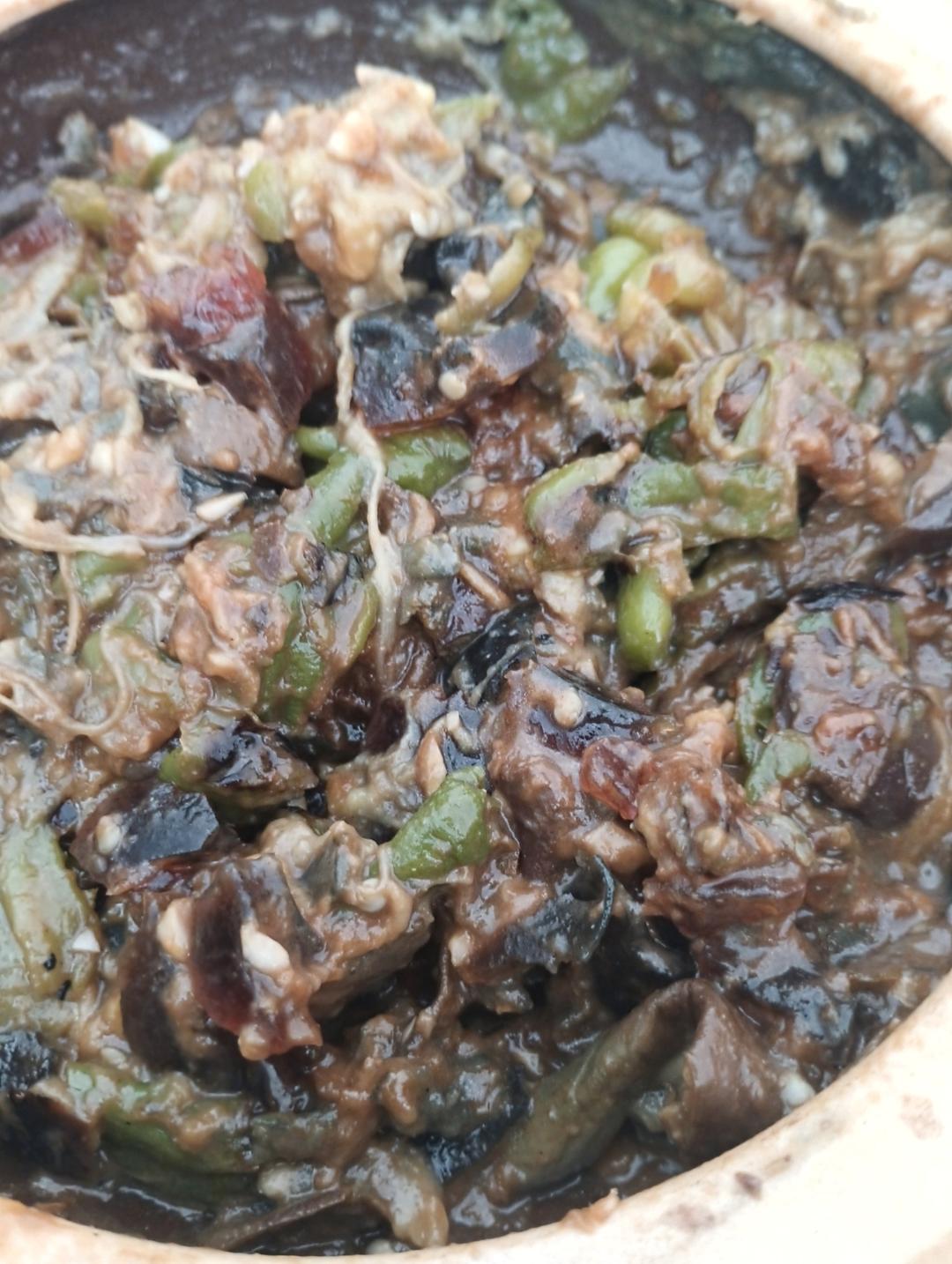 擂辣椒皮蛋茄子