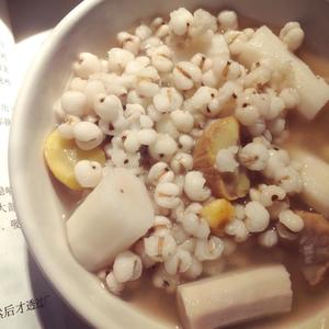 山药板栗薏米粥的做法 步骤2