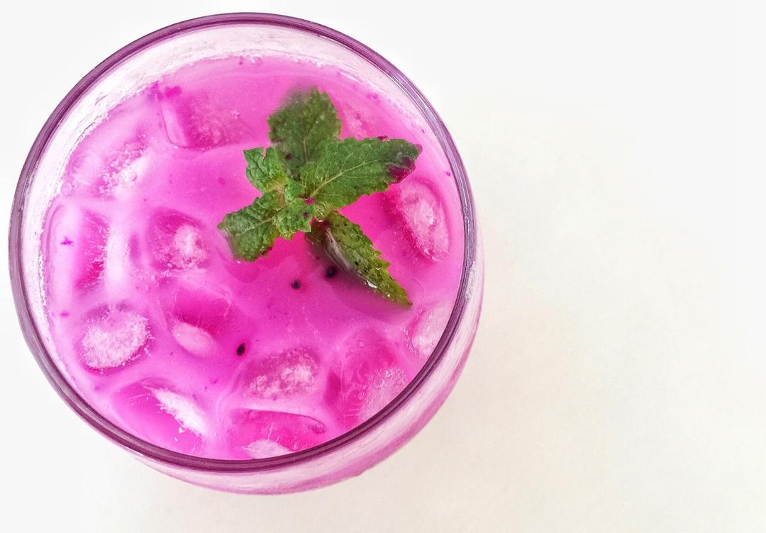 火龙果气泡饮