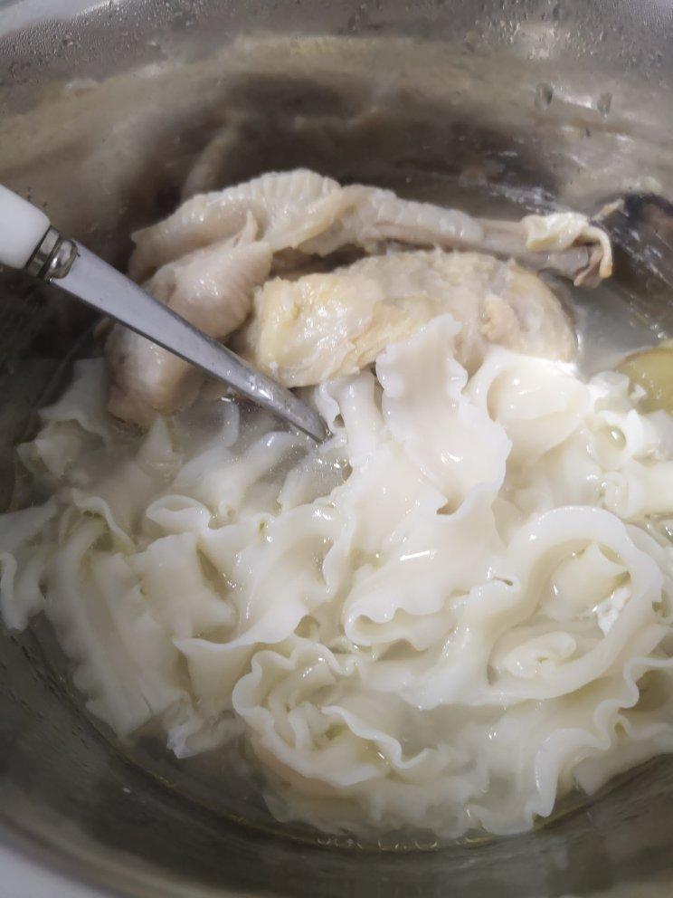 鲜美无敌：清炖鸡汤🐔