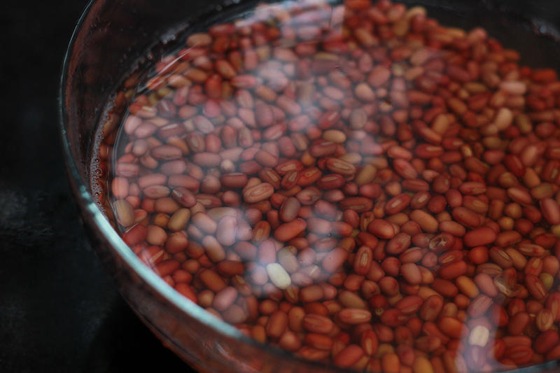 《澄沙之味》铜锣烧的灵魂——红豆沙的做法 步骤1