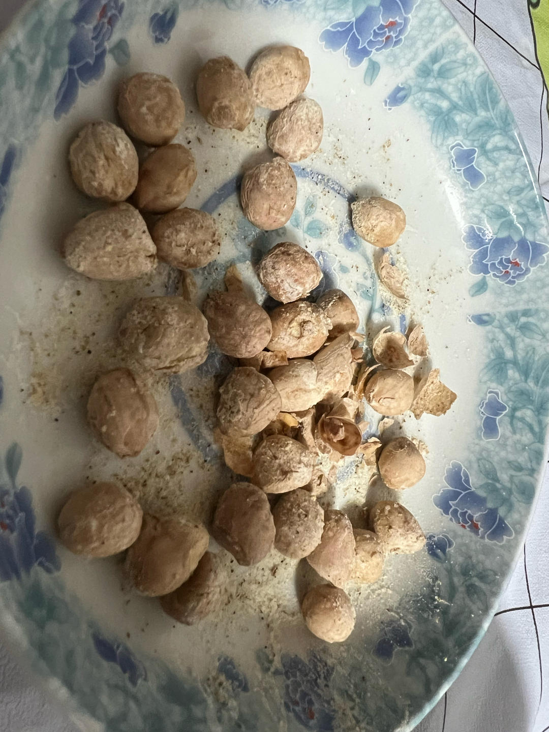 五分钟搞定-椒盐花生米