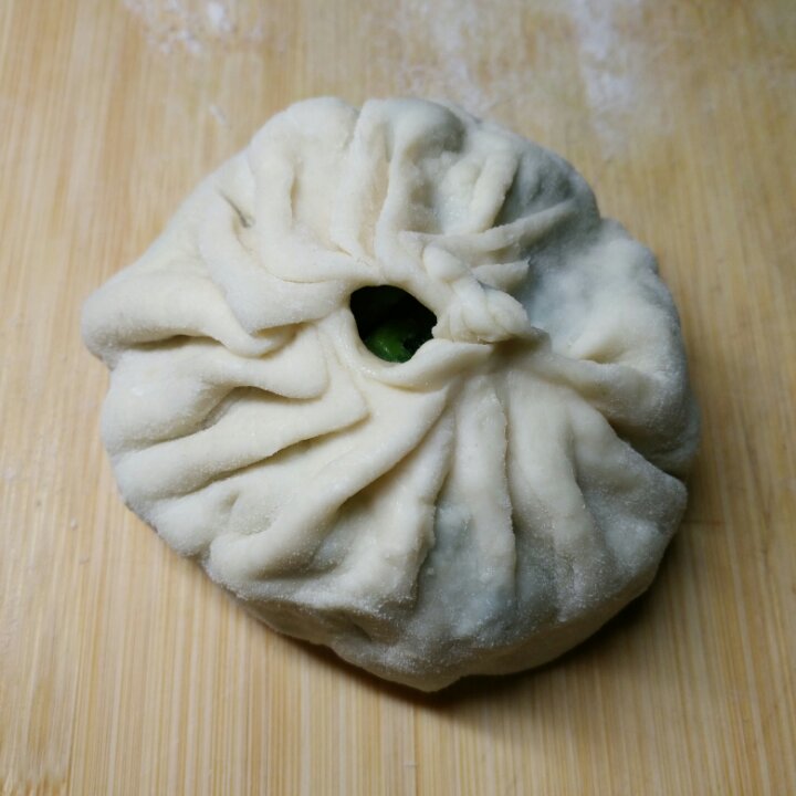 冬笋香菇菜包
