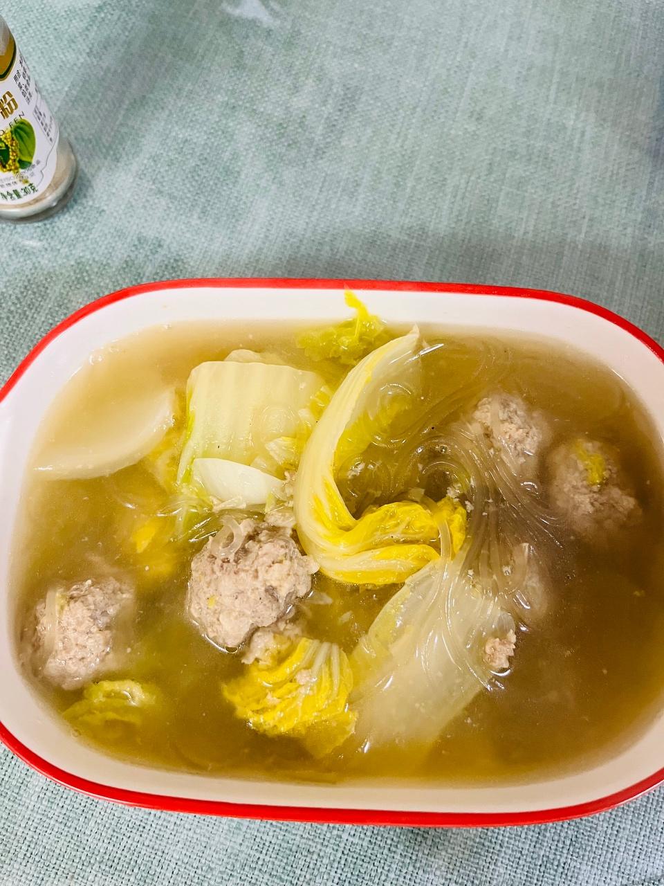 白菜羊肉丸子汤的做法