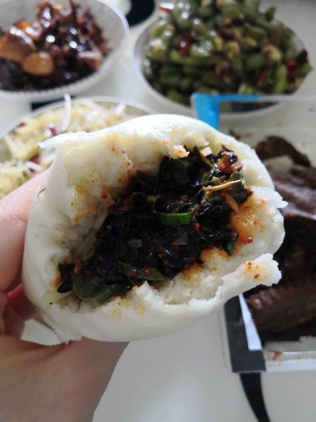 快手操作的包子