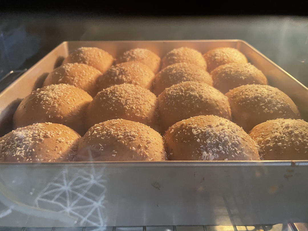 很好吃的中种超软爆浆巧克力蔓越莓小面包