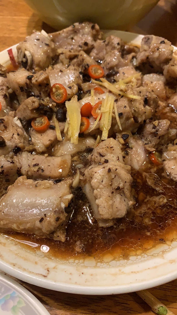 一咬下去就骨肉分离的豉汁蒸排骨