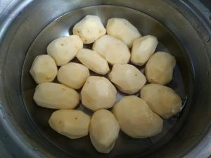 麻辣香煎恩施小土豆的做法 步骤2