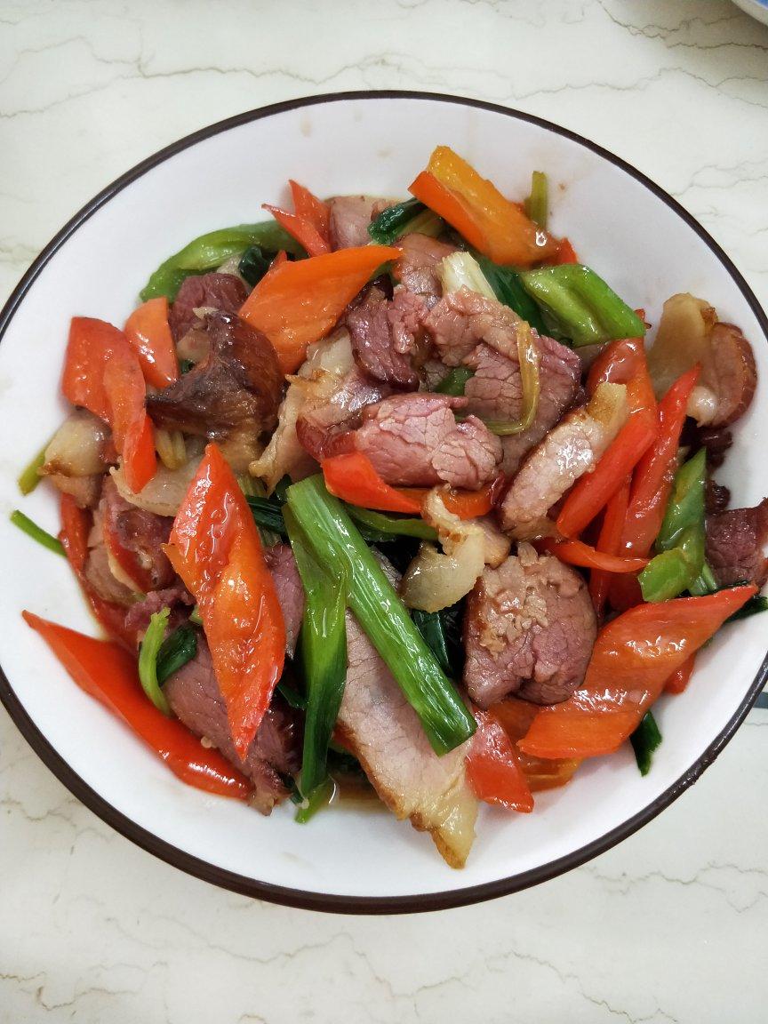 青蒜炒腊肉