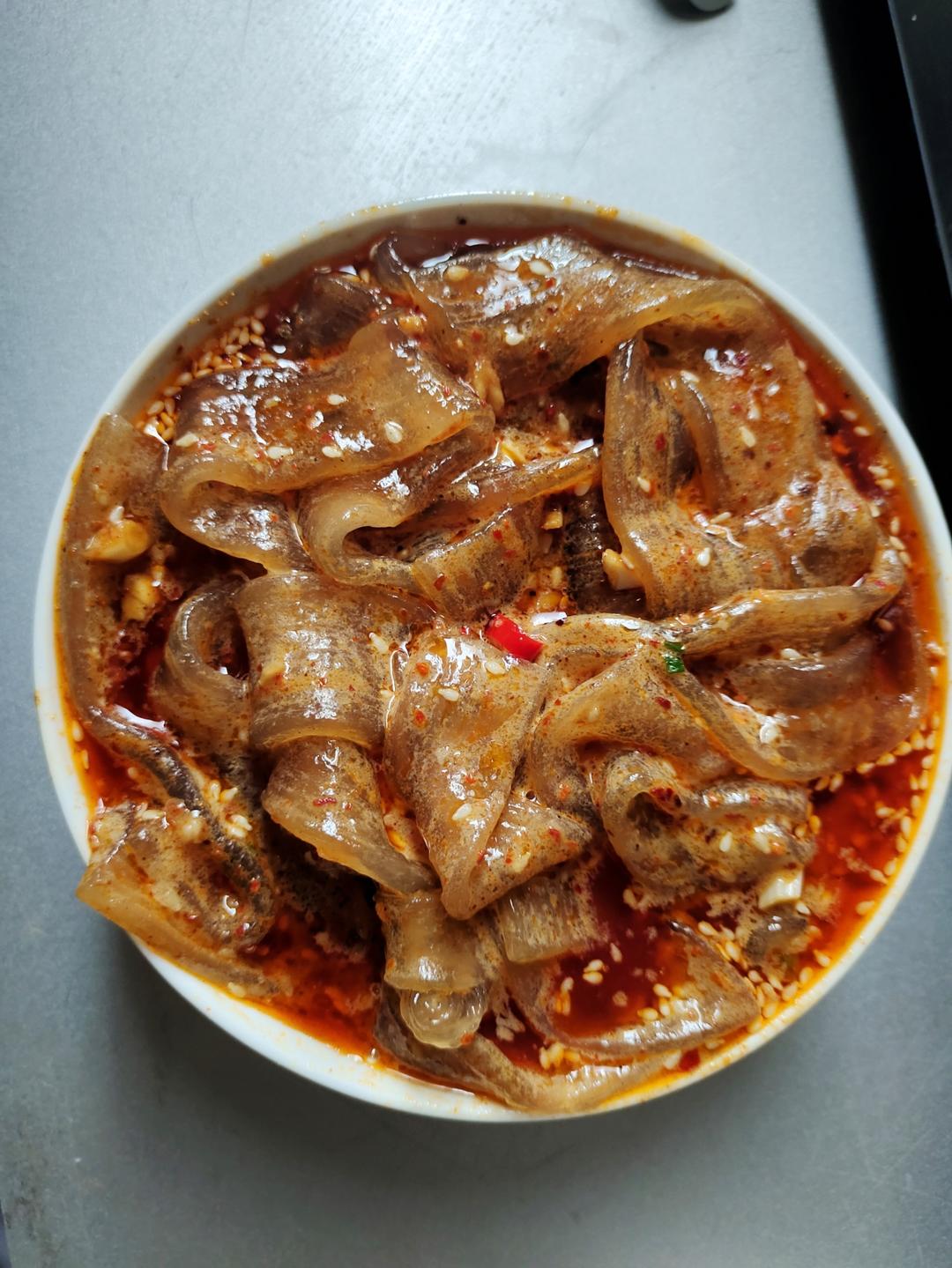 秒杀小夜市的麻酱流汁宽粉