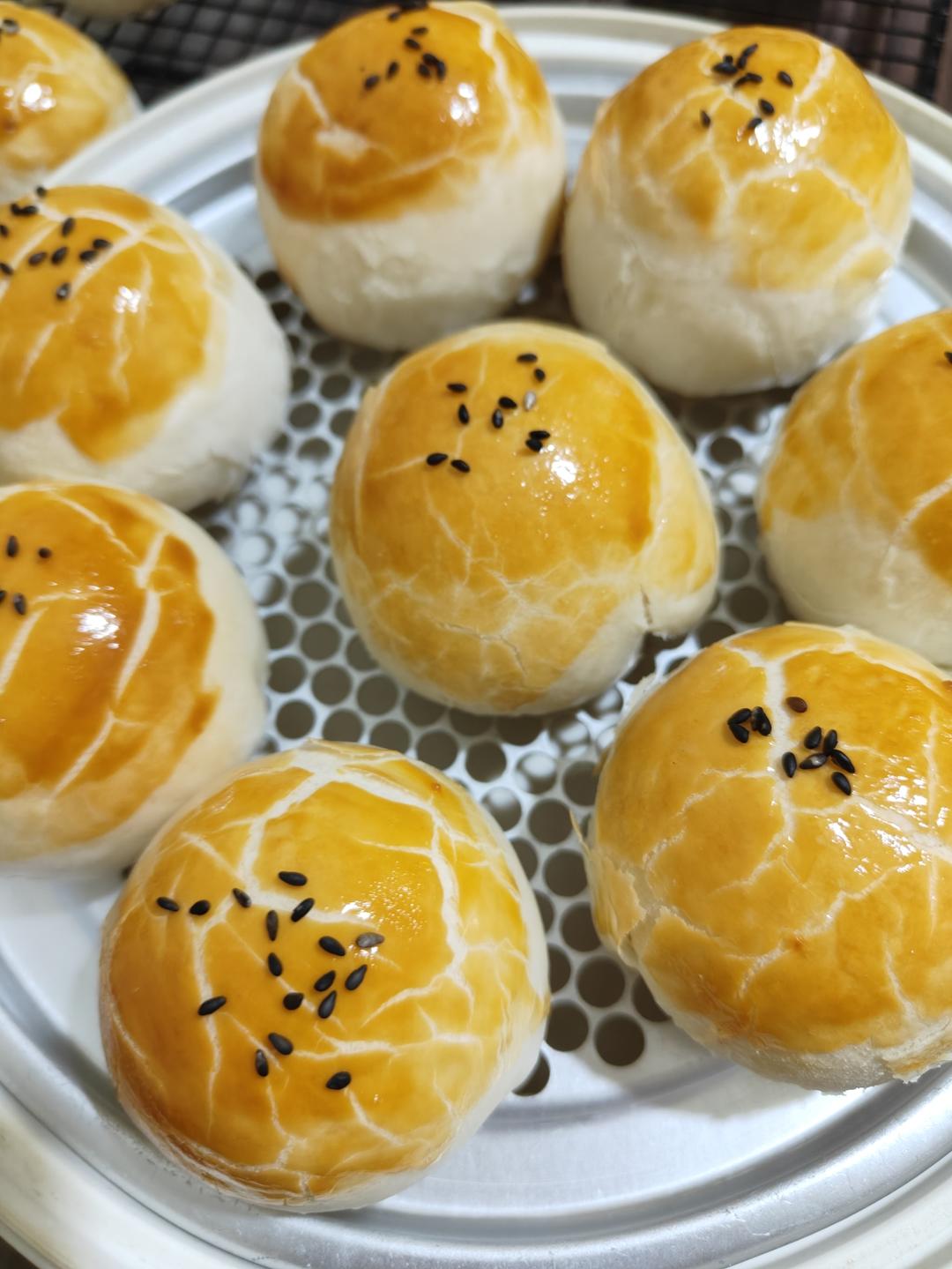 苏式酥皮月饼