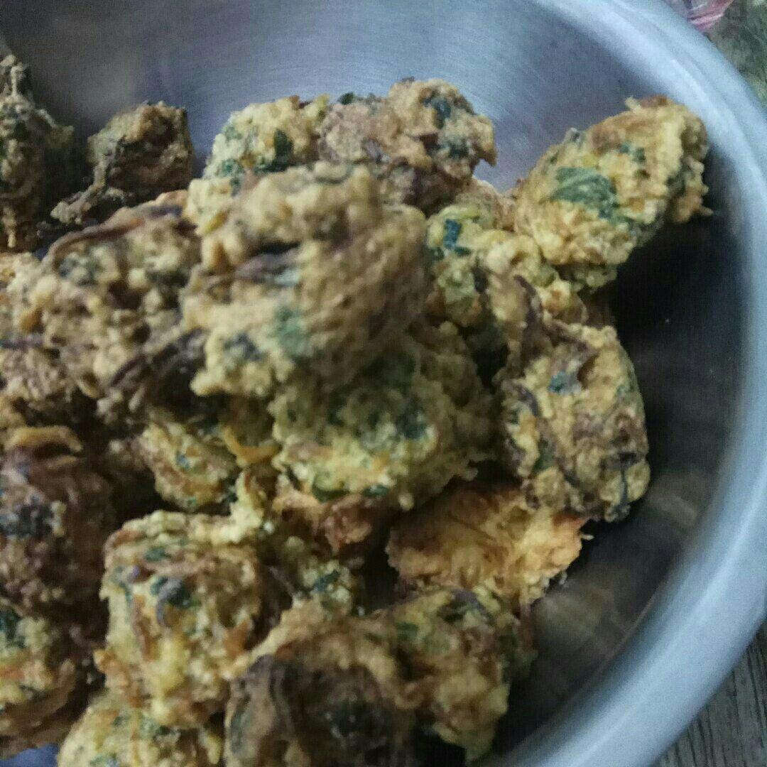 胡萝卜香菜素丸子