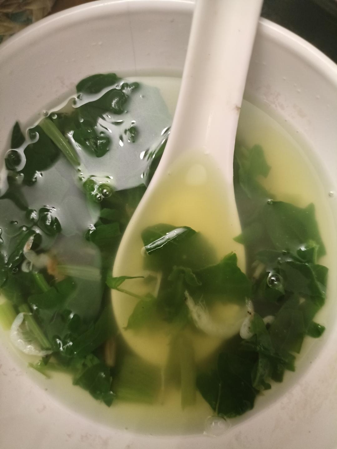 红根菠菜汤的做法