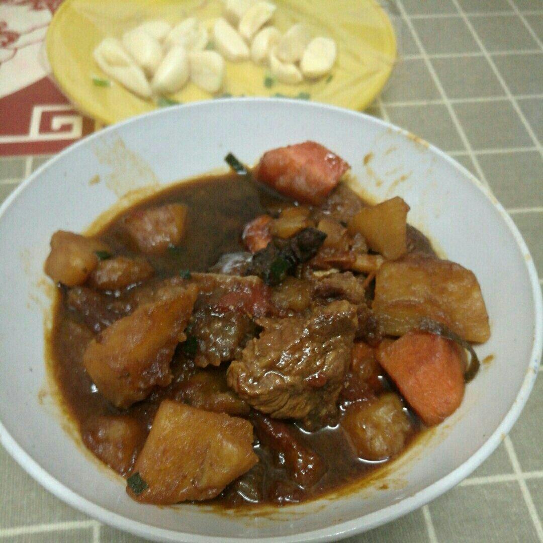 红烧牛肉土豆 （独家秘制）