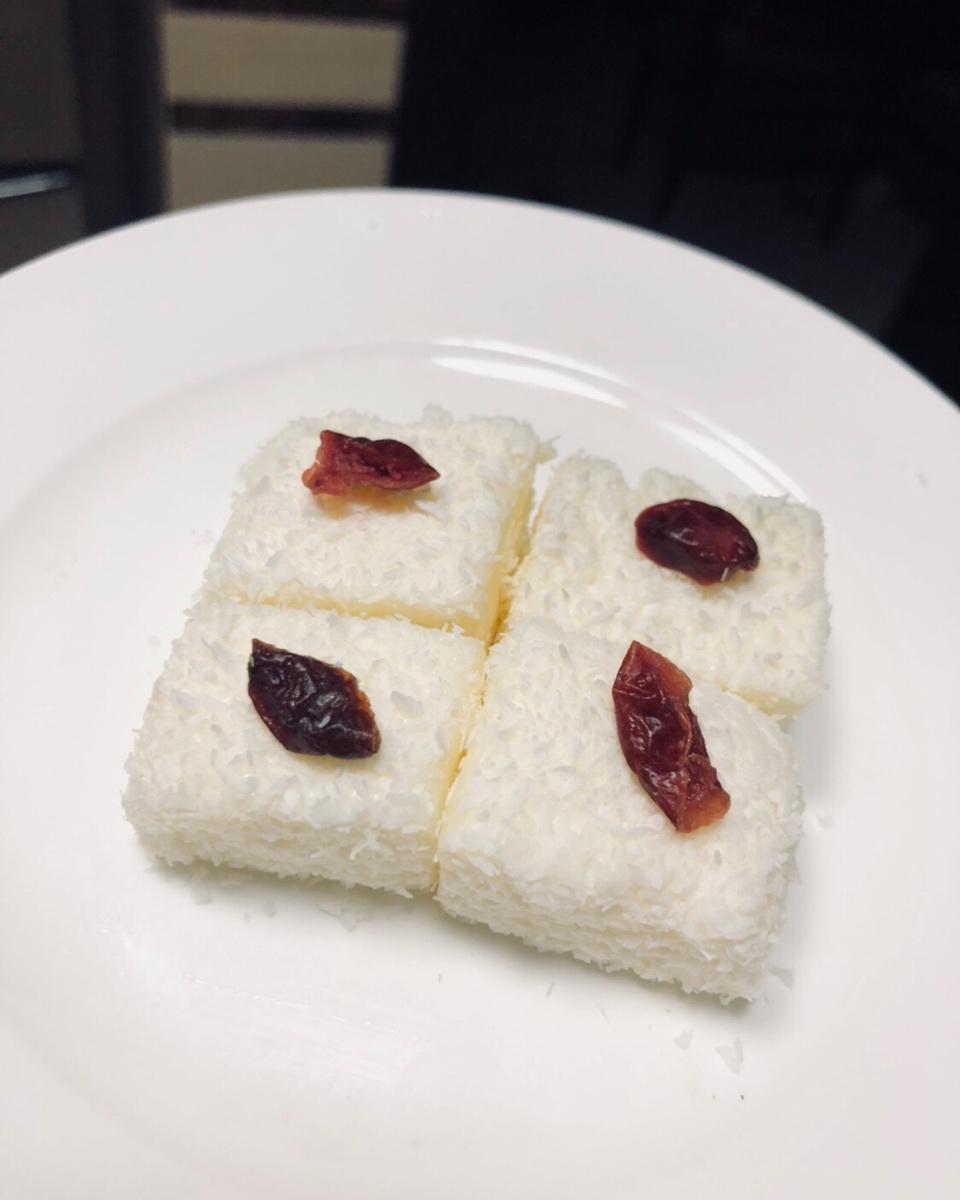 椰蓉牛奶小方