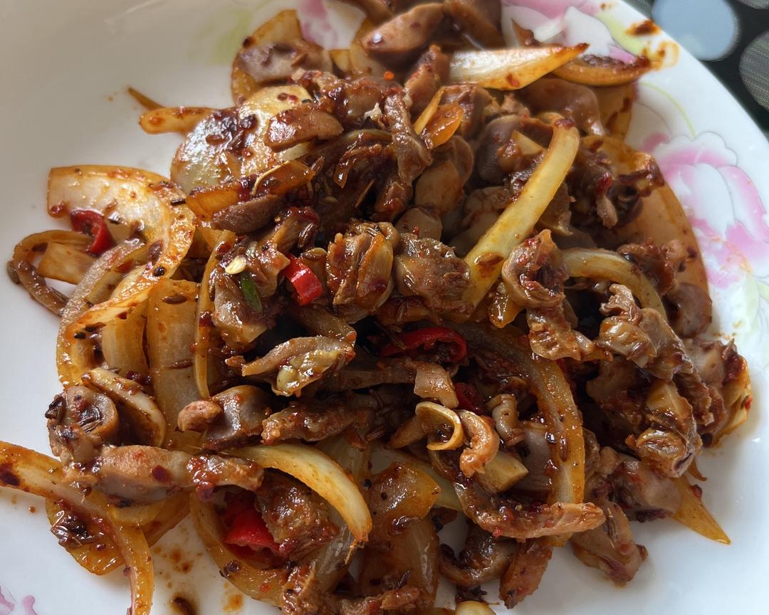 辣炒孜然鸡胗的做法