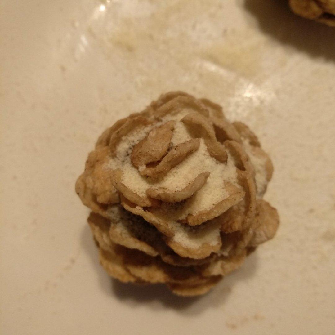 圣诞松果