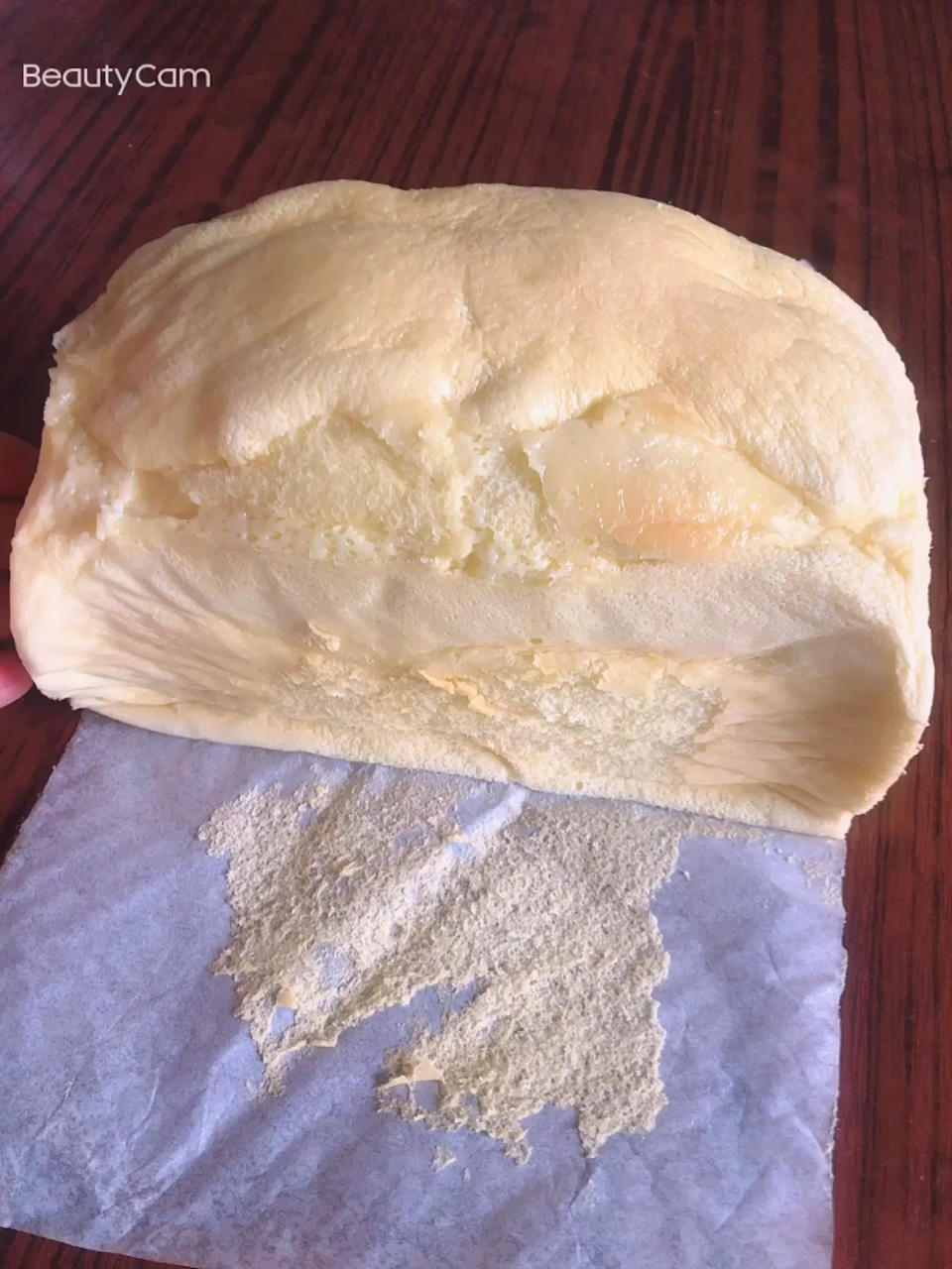 堪比柯基屁股
爆浆芝士🧀古早蛋糕