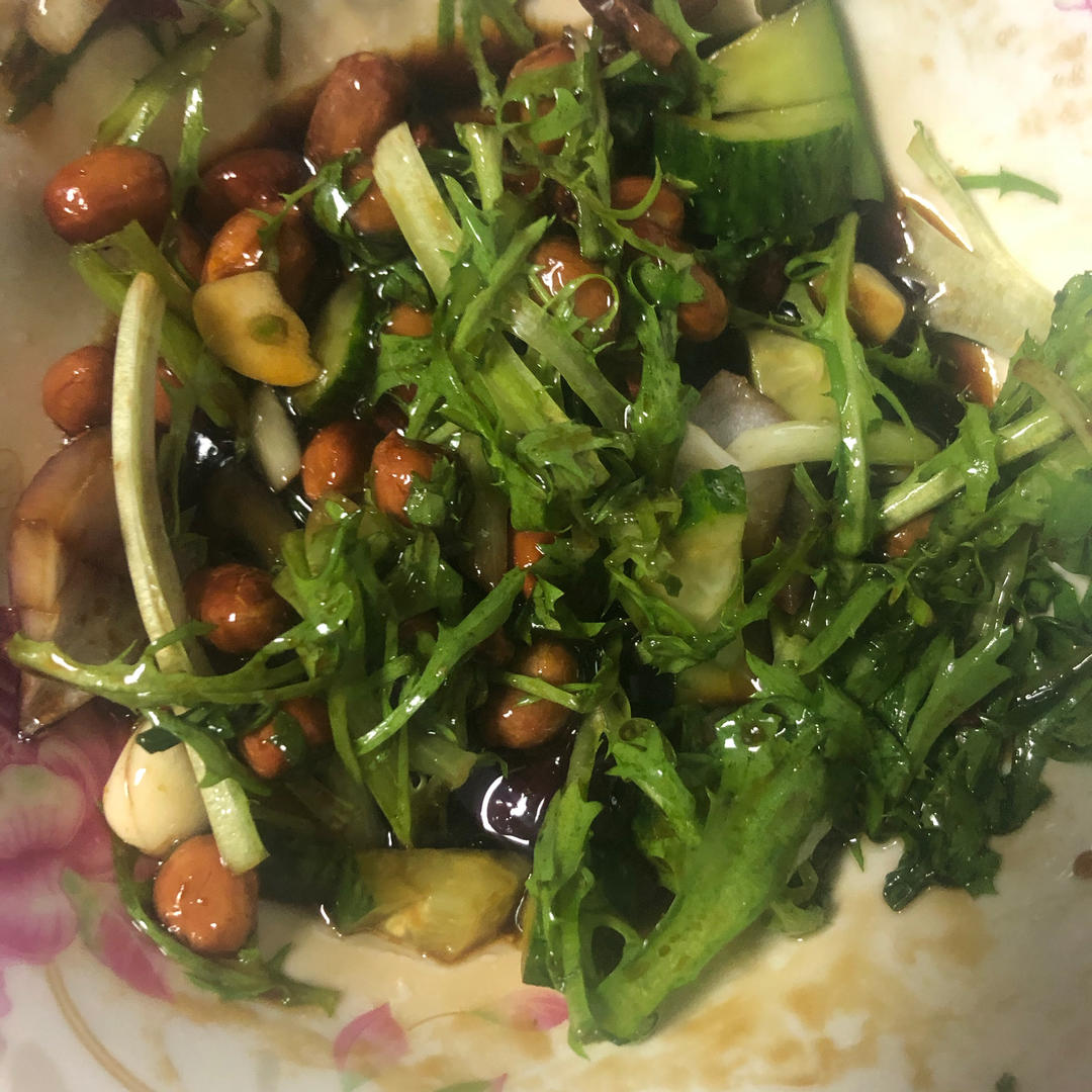 年夜饭必做的一道凉菜凉拌苦菊