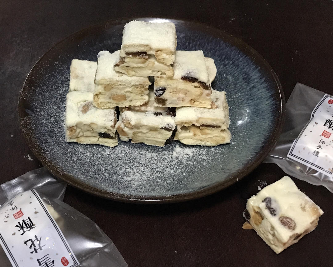 年货/雪花酥 28*28金盘量