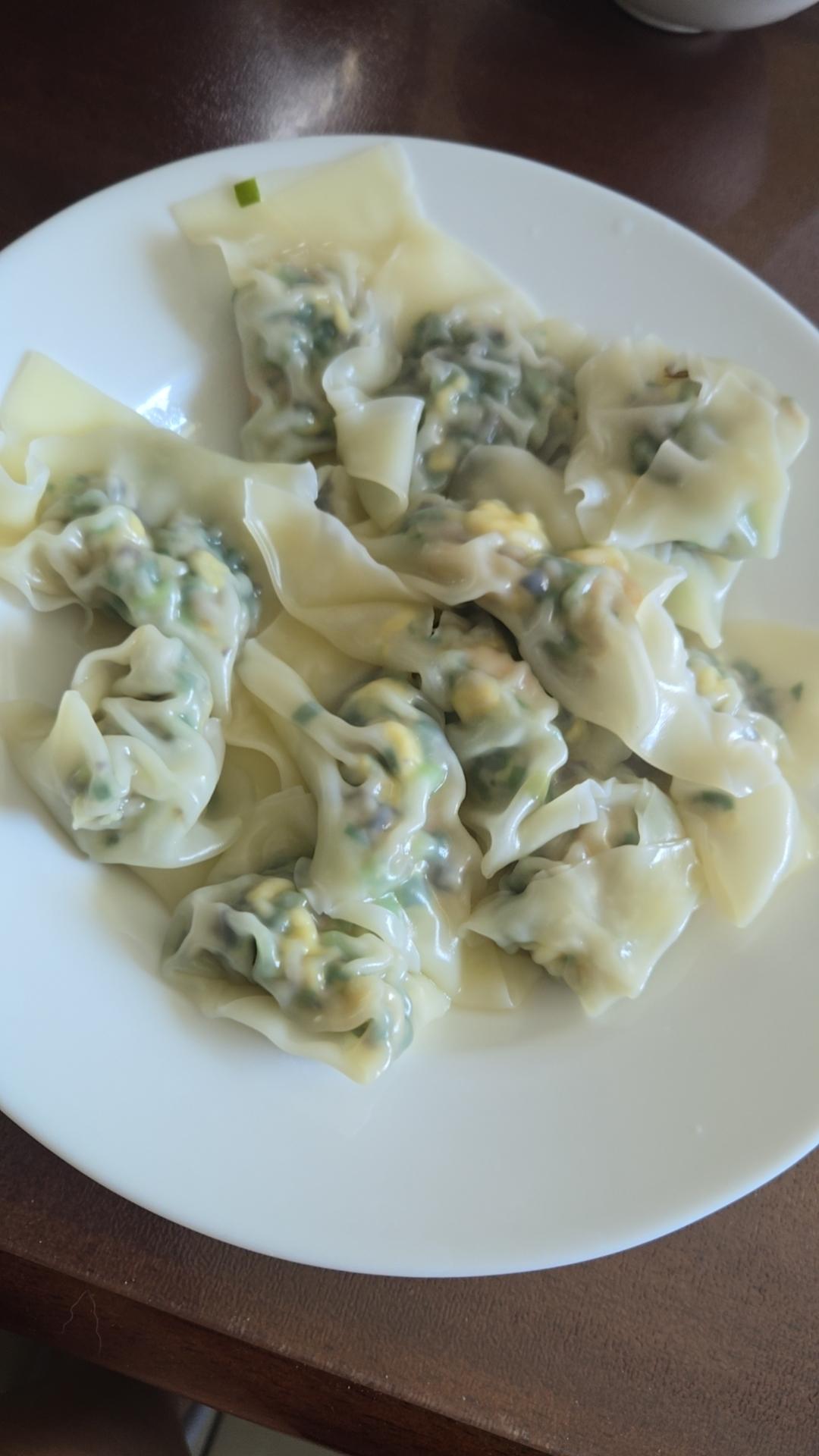 鲜虾韭菜鸡蛋饺子（超详细）