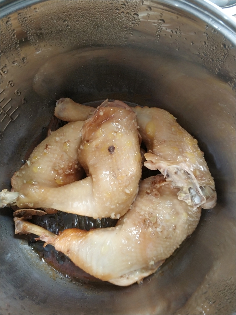 沙姜香葱焗鸡腿