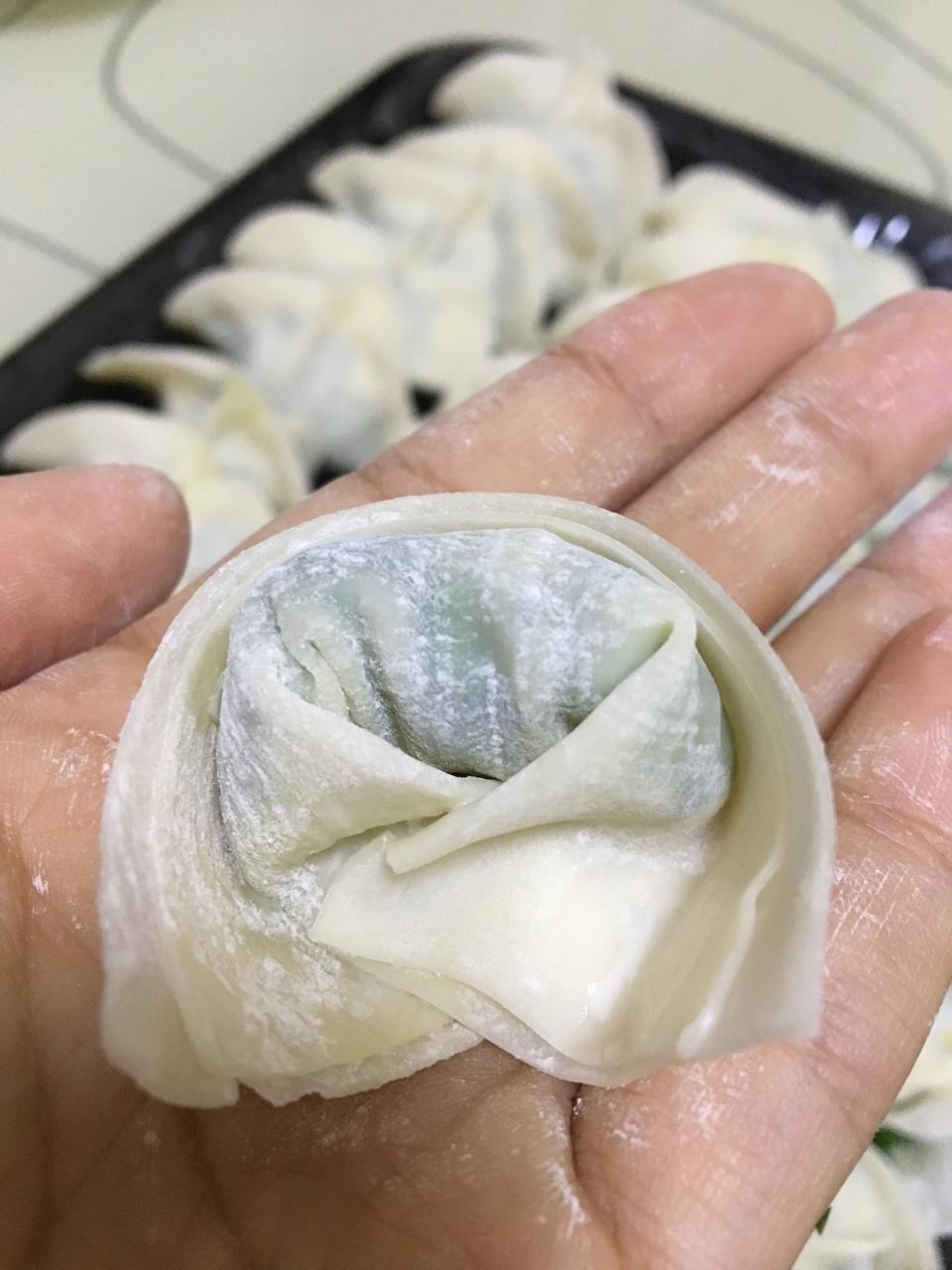 上海菜肉馄饨（附两种馄饨的包法）