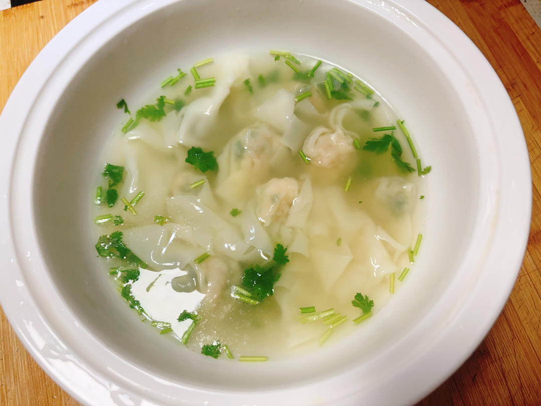 虾滑玉米馄饨 超简单备餐