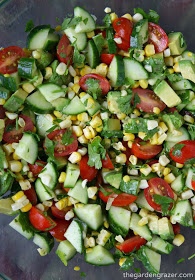 Summer Blast Salad with Avocado的做法