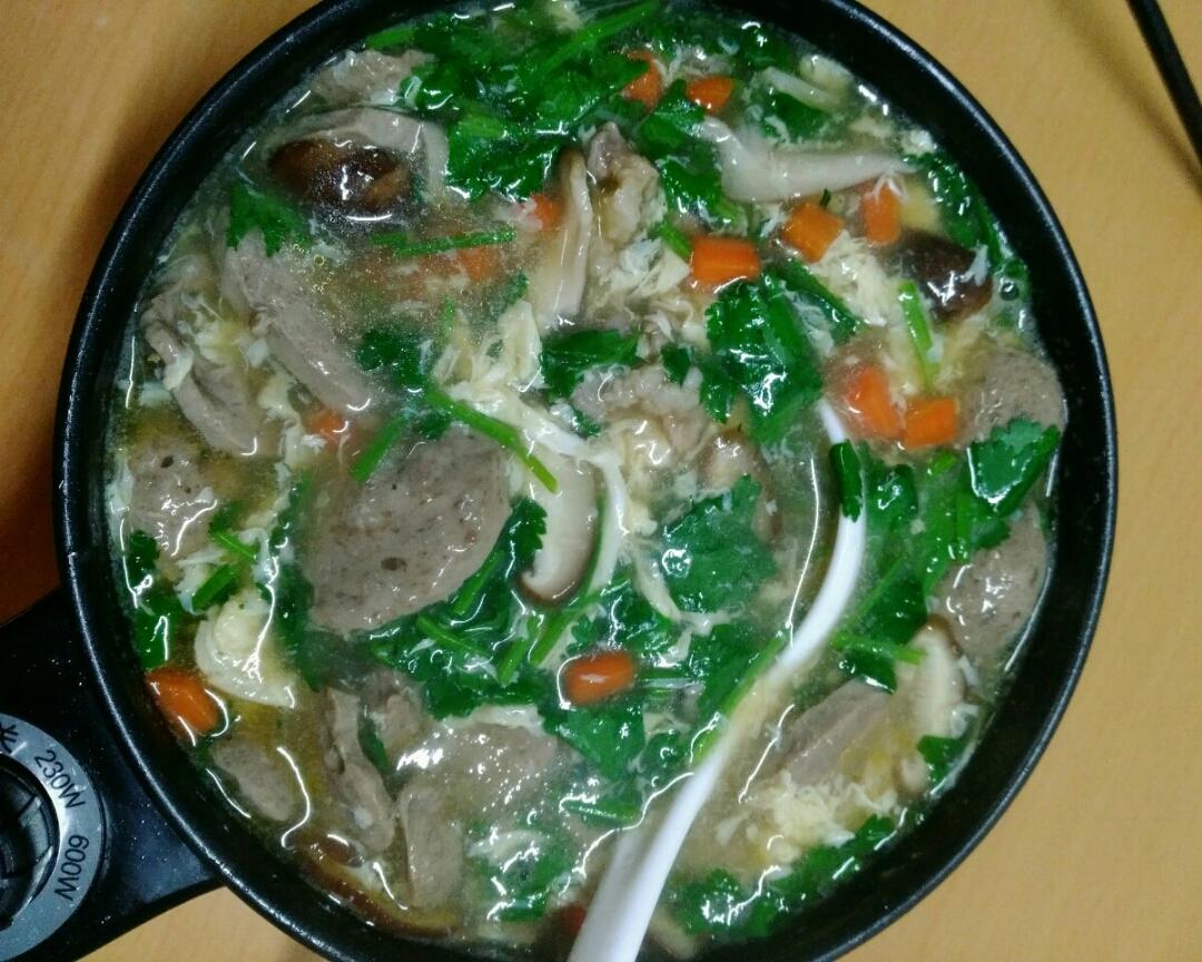 宿舍版高阶芙蓉鲜蔬汤的做法