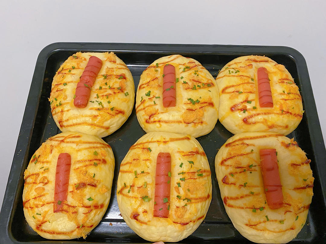火腿肠面包