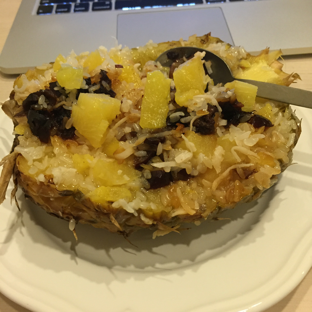 菠萝糯米饭