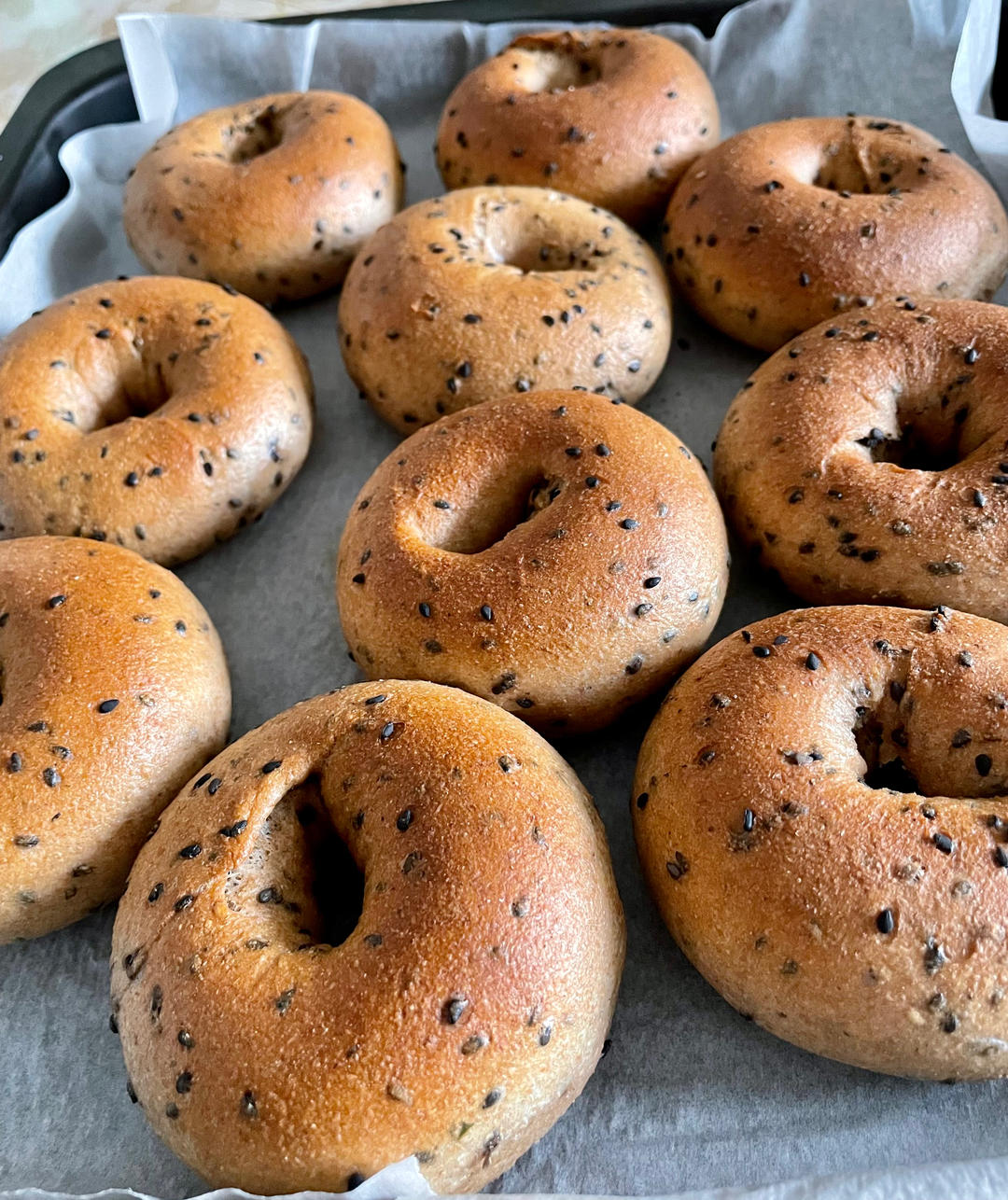 黑芝麻全麦贝果