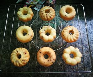 DIY🍒甜甜圈🍩《烤箱版、无泡打粉》的做法 步骤16