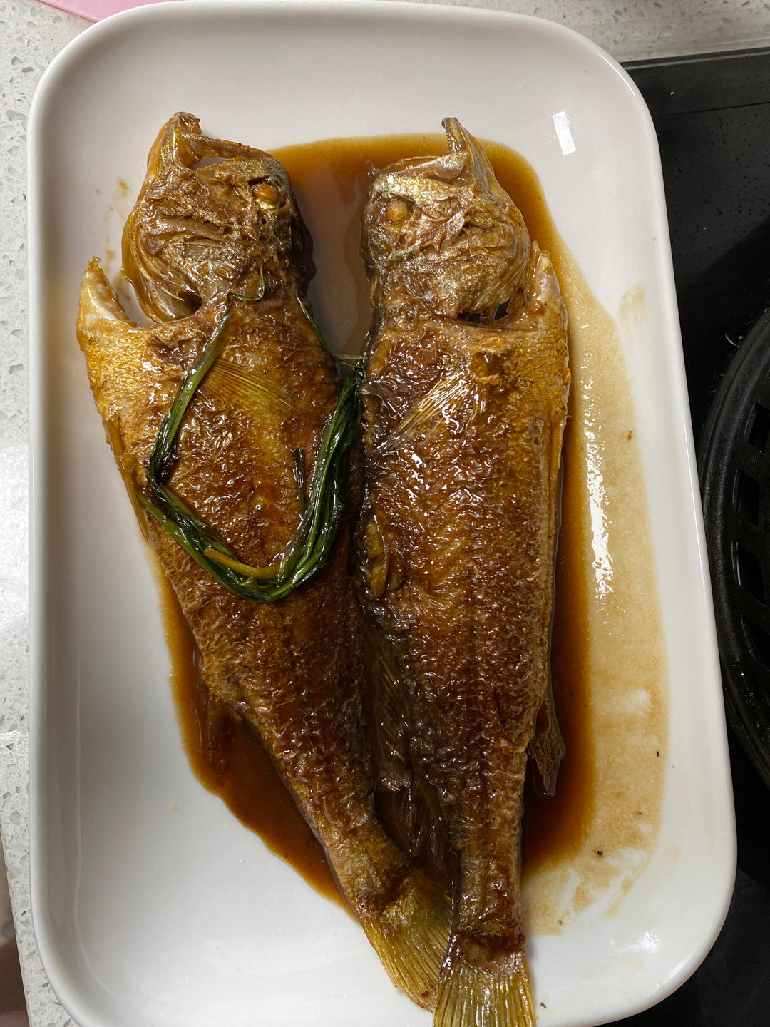 红烧黄鱼—鱼皮不破的小窍门