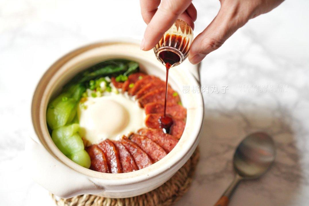 香肠煲仔饭