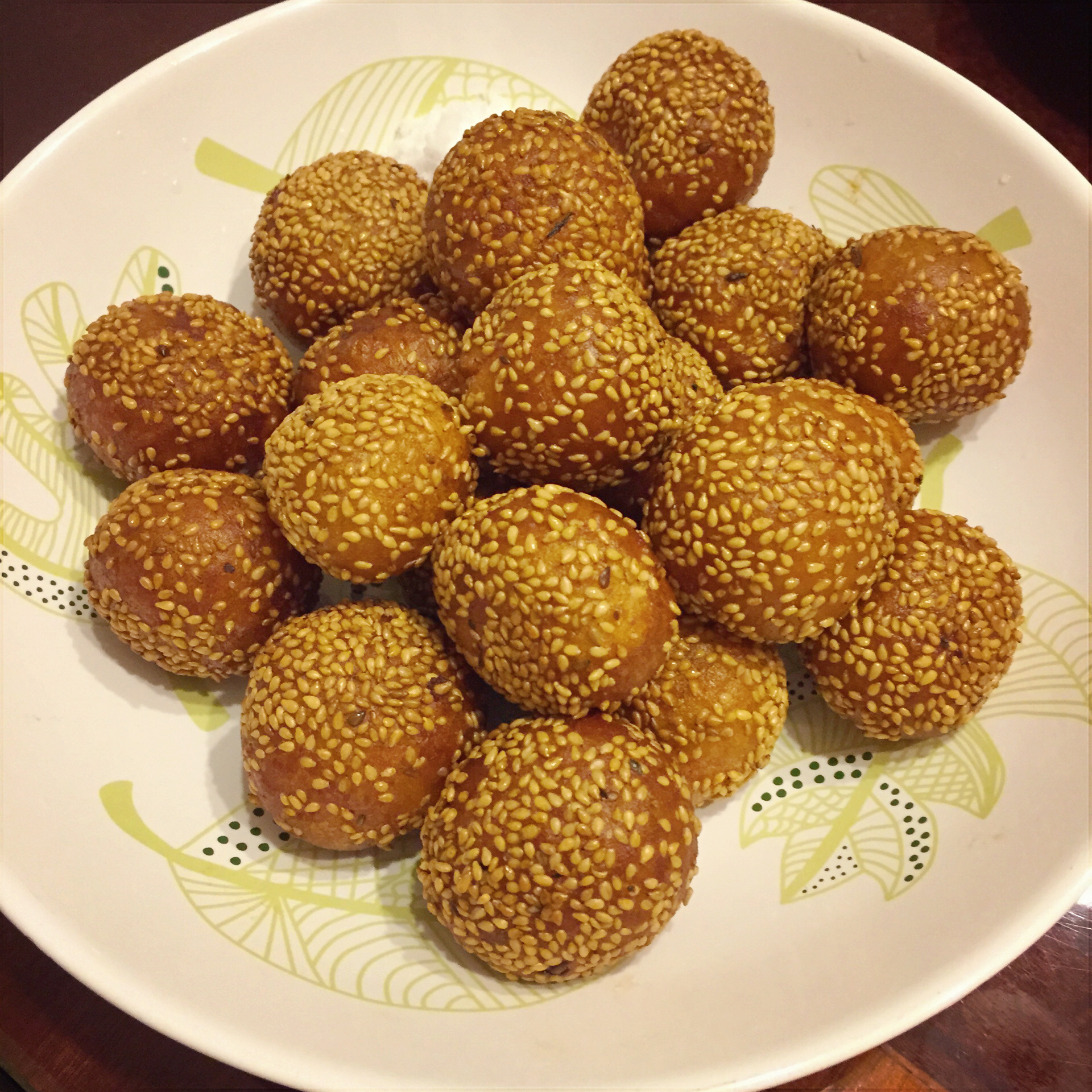 妈妈教炸的红薯丸子