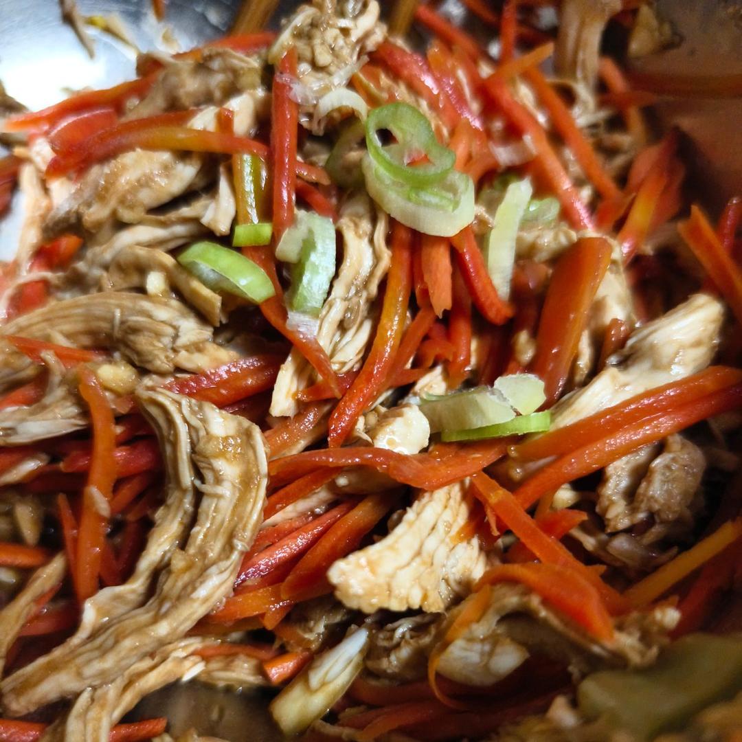 减脂健身｜凉拌手撕鸡丝（香辣&麻油版）