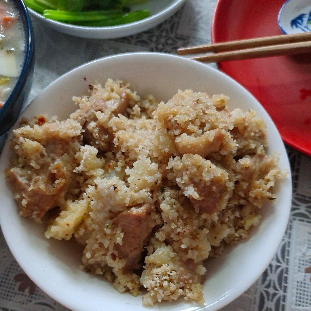 粉蒸排骨