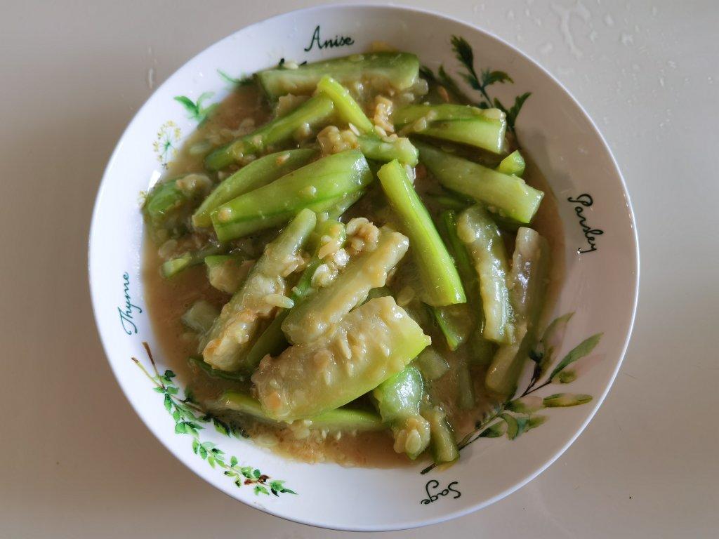 教你在家做丝瓜最好吃的做法，简单又营养，想不好吃都难