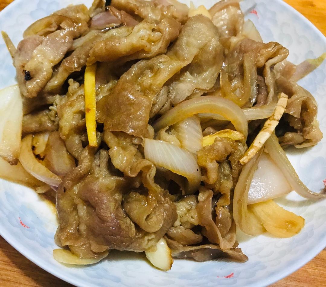 洋葱炒肥牛