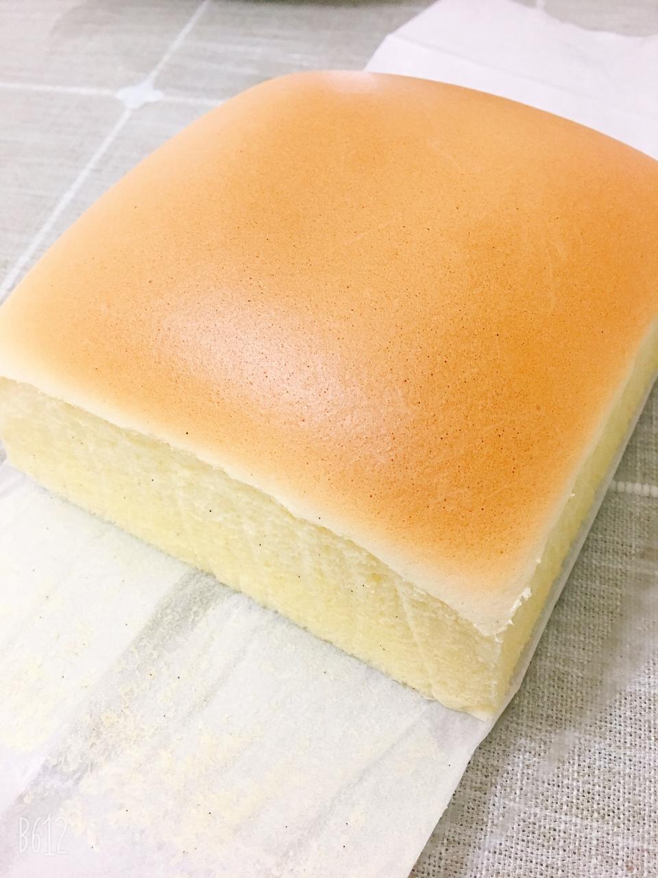 古早蛋糕（网红抖臀蛋糕）的做法