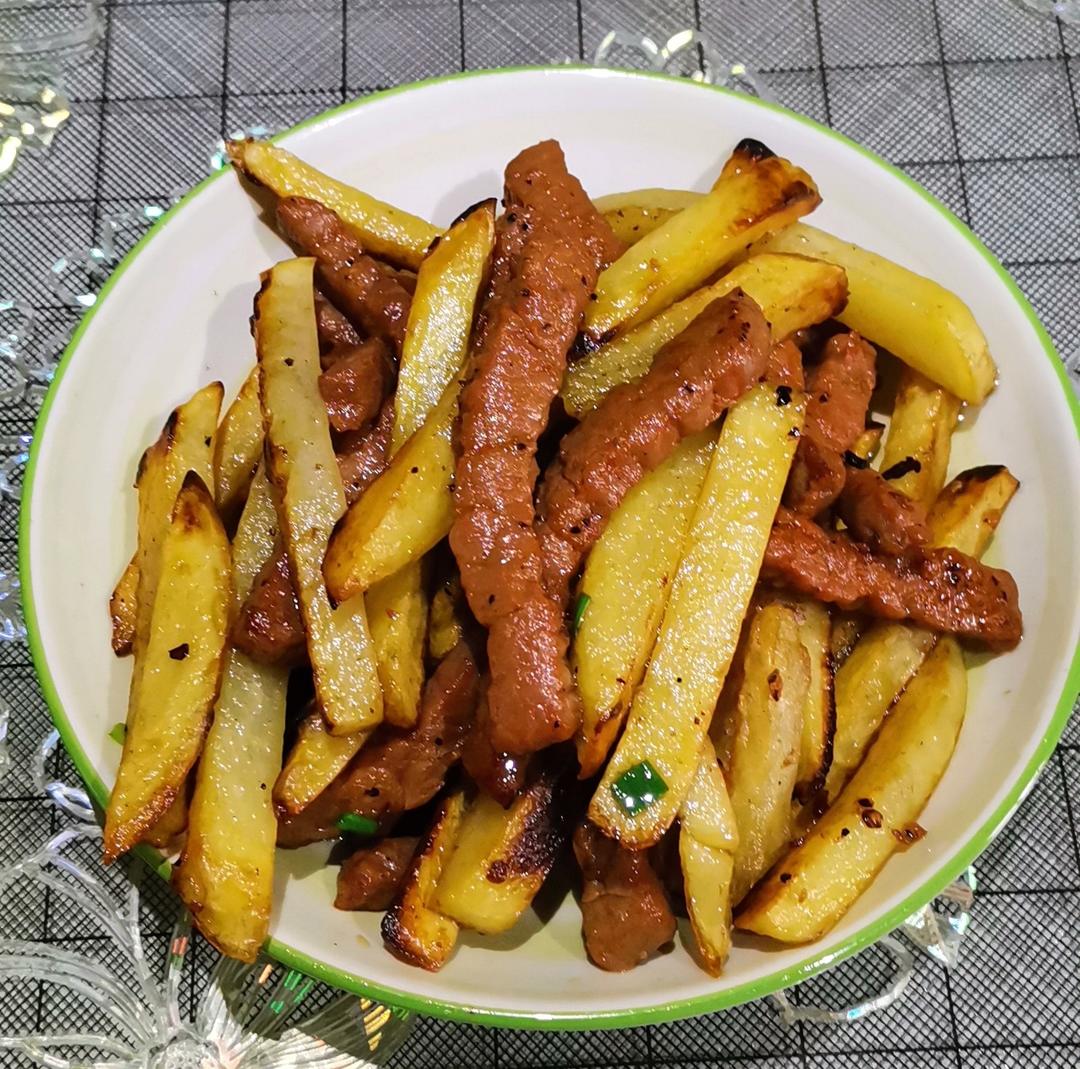土豆煎牛排|马克西姆不粘锅