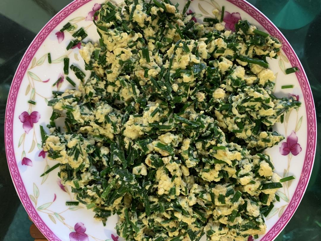 韭菜末炒鸡蛋