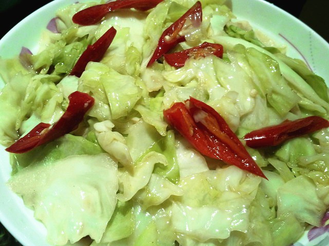 爆炒圆白菜