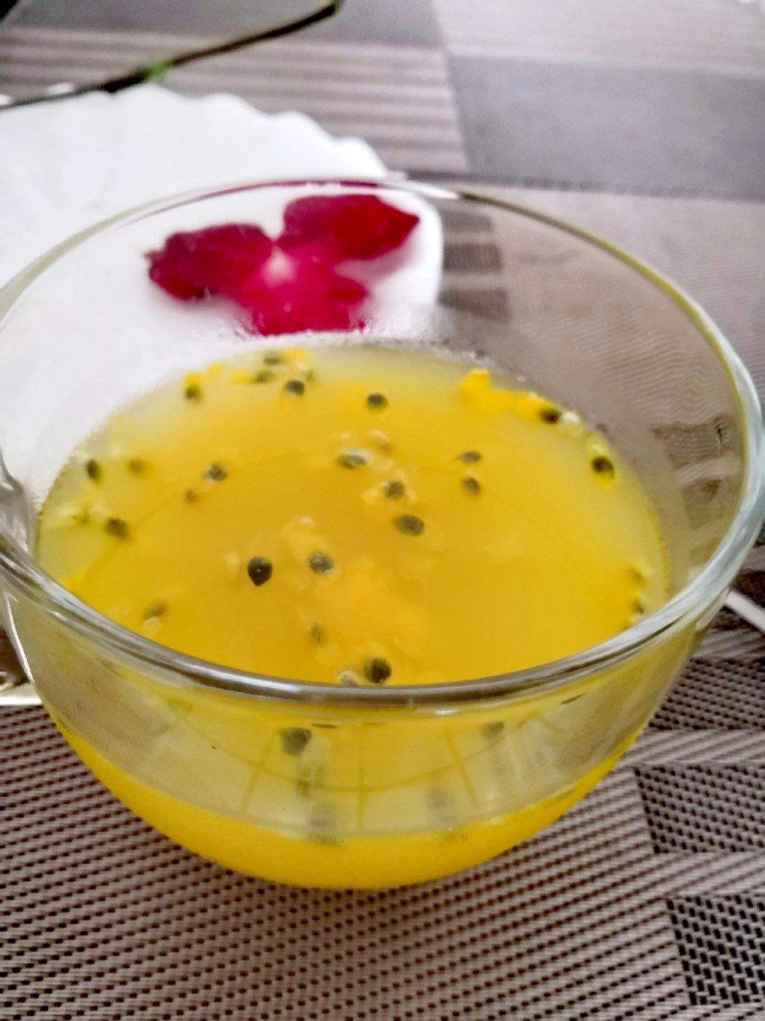 蜂蜜百香果茶