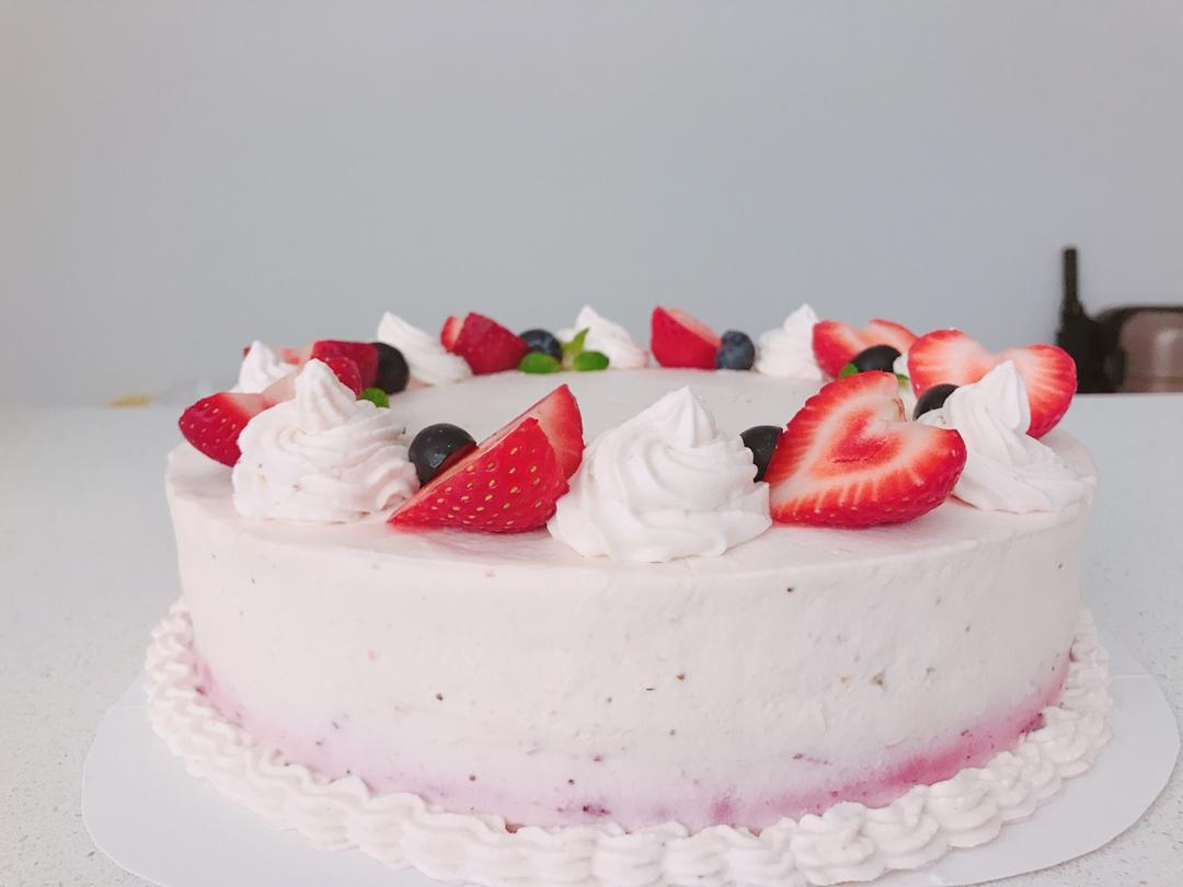 《Tinrry+》草莓奶油蛋糕（8寸配方）