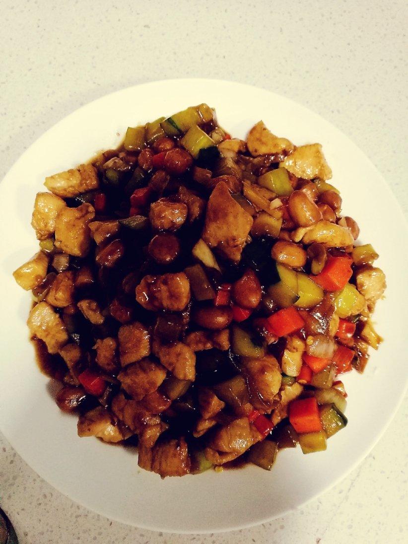 宫爆鸡丁（家传做法）