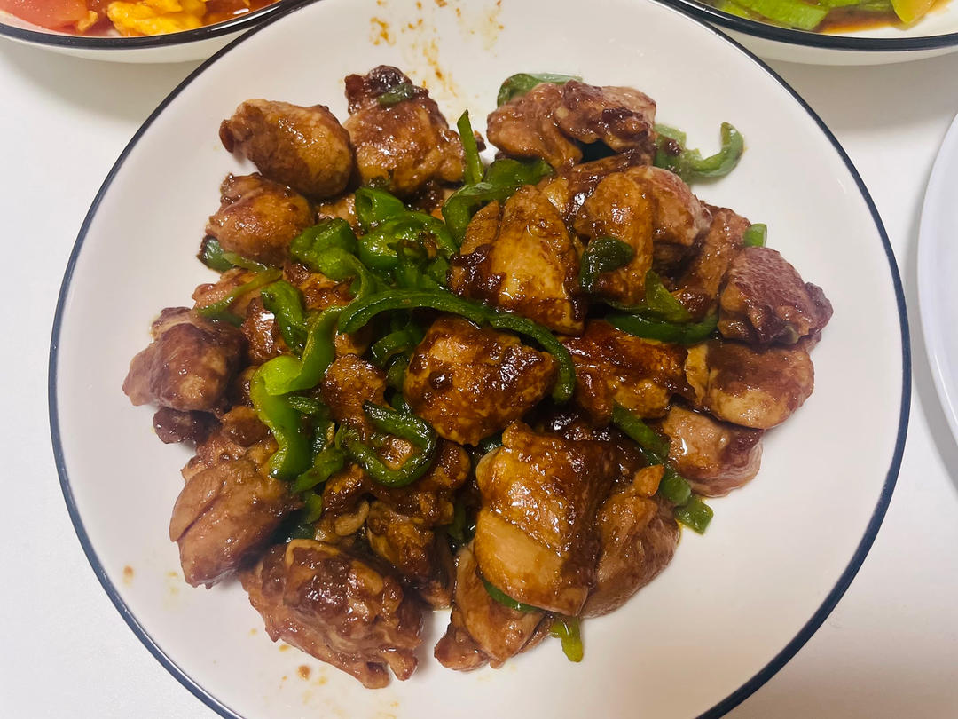 青椒炒鸡腿肉（大厨级别）